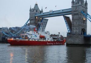 Coldest journey, Agulhas leaves London